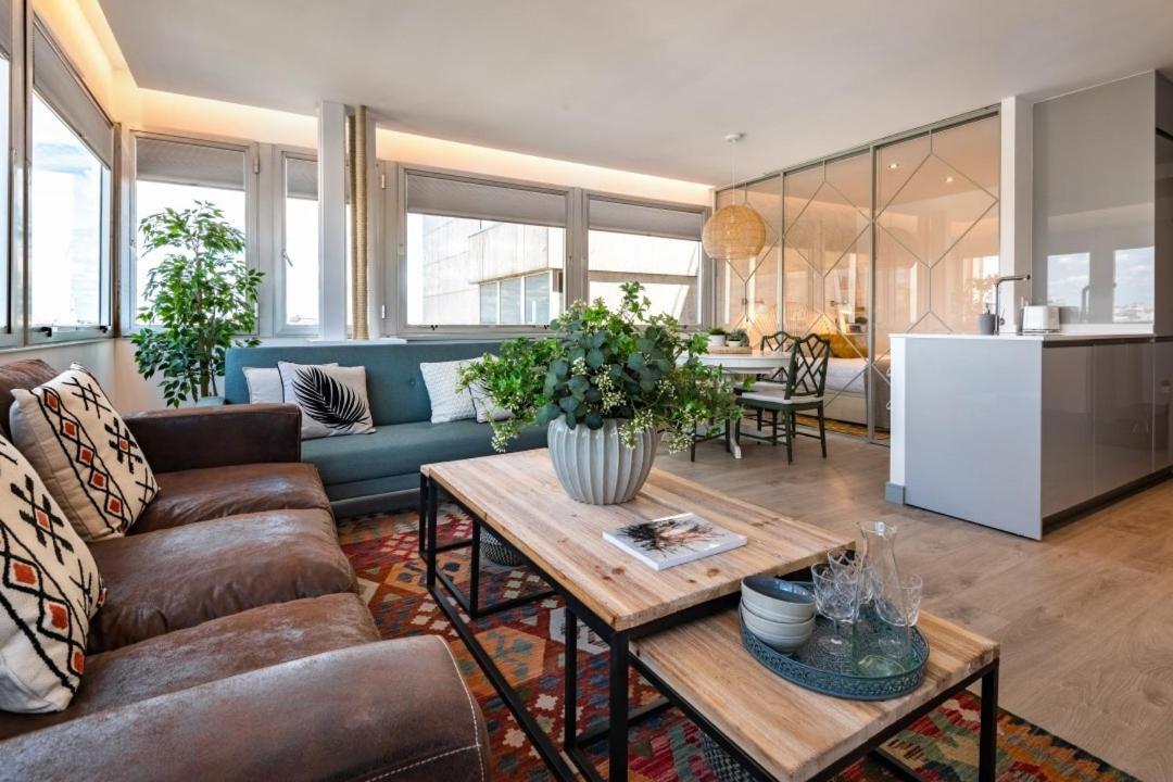 2 Bedrooms 1 Bathroom Furnished - Justicia - Incredible Views - Mintystay Madrid Exterior foto